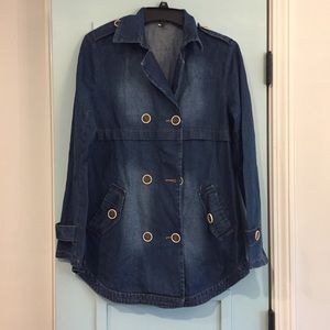 - NWOT Jean jacket size small women